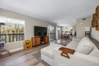 Photo #1: PW25130544 Listing