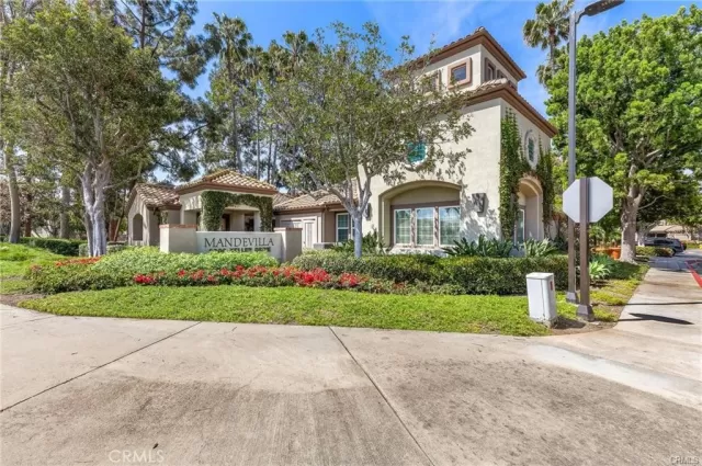 MLS: PW25130672 Condo For Sale