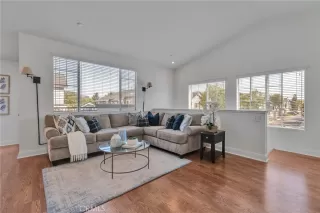 Photo #4: PW25131133 Listing 