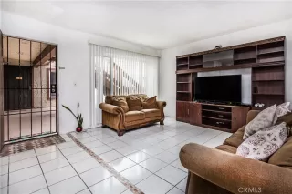 Photo #4: PW25132382 Listing 