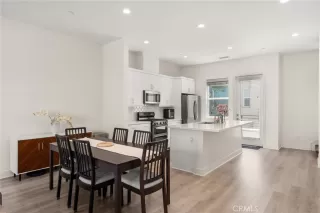 Photo #3: PW25133828 Listing 