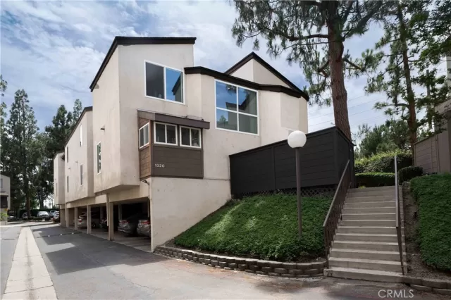 MLS: PW25134055 Condo For Sale