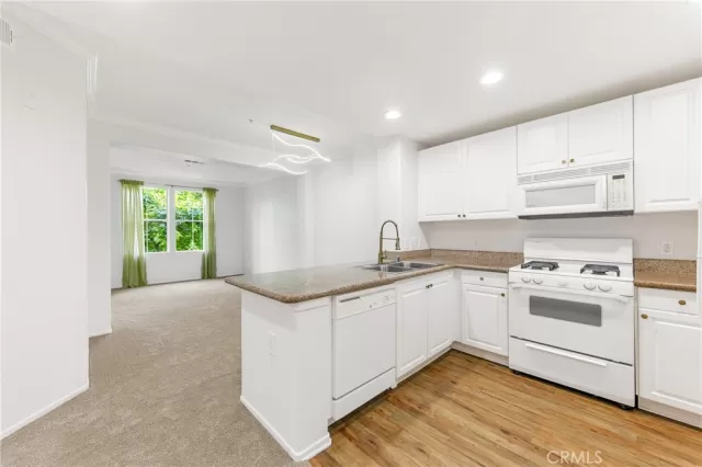 MLS: PW25134086 Condo For Sale