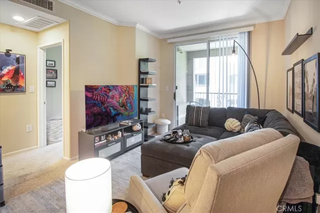 MLS: PW25134088 Condo For Sale