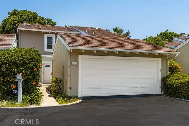 MLS: PW25135225 Condo For Sale