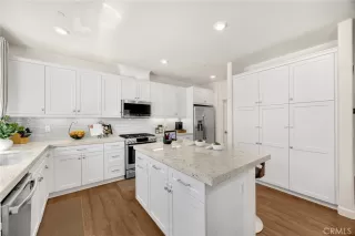 Photo #2: PW25136110 Listing 