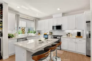 Photo #3: PW25136110 Listing 