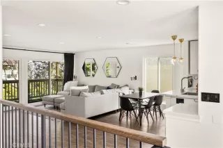 Photo #5: PW25137703 Listing 