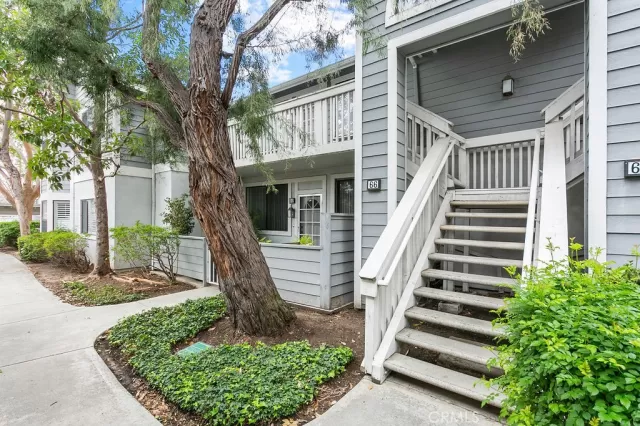 MLS: PW25138713 Condo For Sale