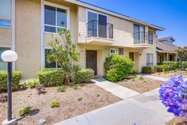 MLS: PW25138881 Condo For Sale