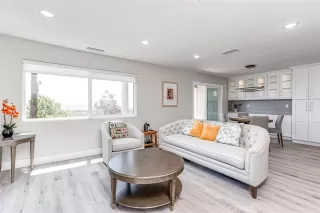 Photo #3: PW25143272 Listing 