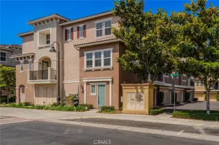 Photo #1: PW25143320 Listing 