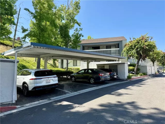 MLS: PW25144504 Condo For Sale