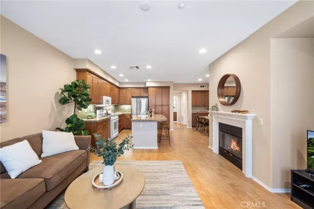 MLS: PW25146142 Condo For Sale