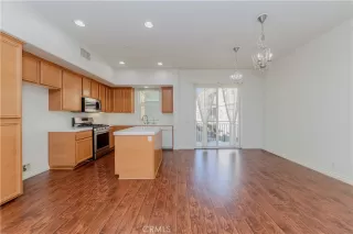 Photo #5: PW25148339 Listing 