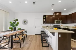 Photo #3: PW25149750 Listing 