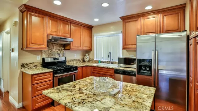 MLS: PW25150156 Condo For Sale