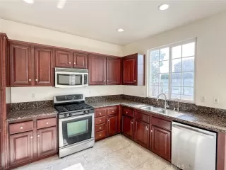 Photo #3: PW25151280 Listing