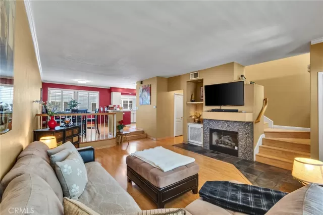 MLS: PW25151905 Condo For Sale