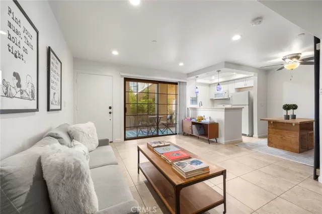 MLS: PW25153059 Condo For Sale