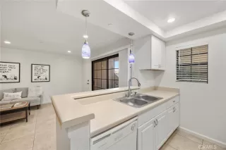 Photo #3: PW25153059 Listing