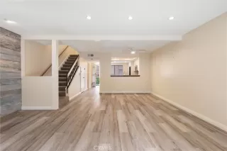 Photo #3: PW25154725 Listing 