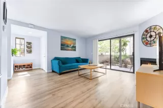 Photo #3: PW25156806 Listing 