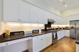 Photo #1: PW25157300 Listing 