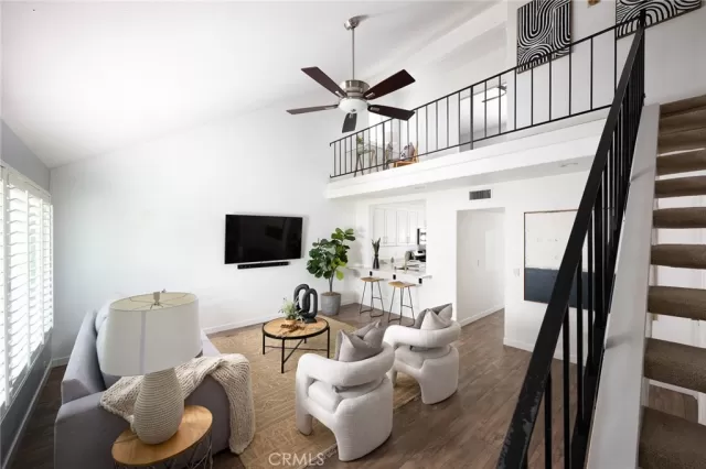 MLS: PW25157552 Condo For Sale