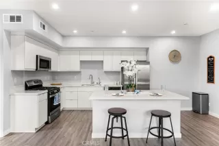 Photo #2: PW25157629 Listing 