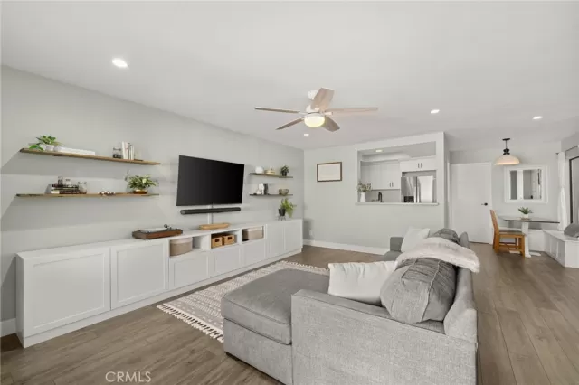 MLS: PW25159018 Condo For Sale