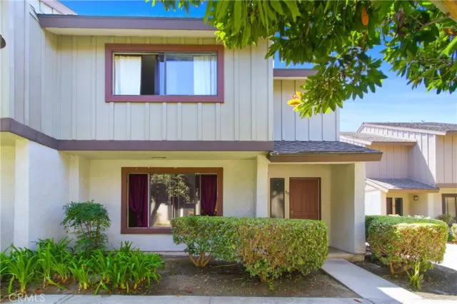 MLS: PW25159958 Condo For Sale