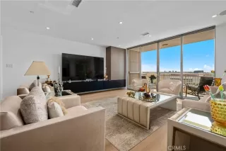 Photo #5: PW25160070 Listing 