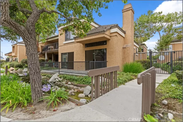 MLS: PW25160281 Condo For Sale