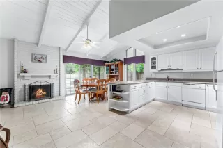 Photo #6: PW25160441 Listing 