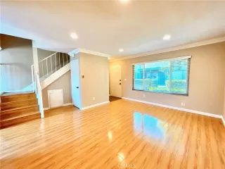 Photo #2: PW25160814 Listing