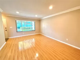 Photo #3: PW25160814 Listing