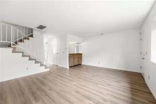 Photo #6: PW25161242 Listing