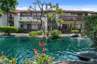 Photo #1: PW25162075 Listing 