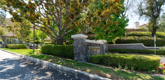 MLS: PW25162793 Condo For Sale