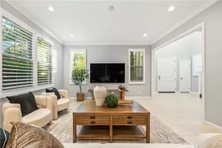 Photo #3: PW25163400 Listing