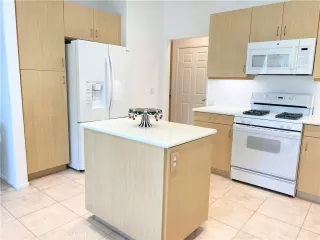 Photo #6: PW25165380 Listing 