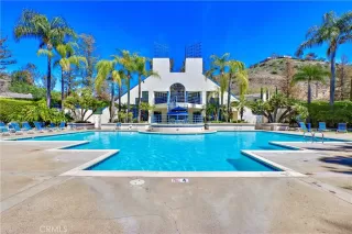 Photo #2: PW25165442 Listing 