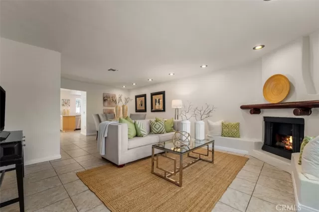 MLS: PW25165631 Condo For Sale