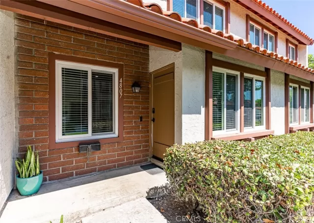 MLS: PW25165881 Condo For Sale