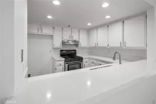 Photo #4: PW25165935 Listing 