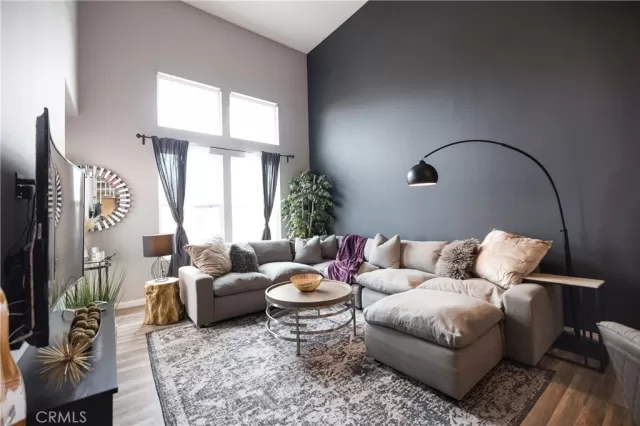 MLS: PW25166722 Condo For Sale