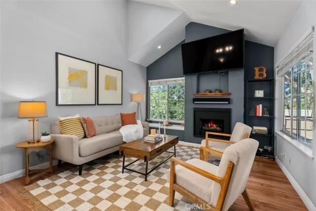 MLS: PW25167330 Condo For Sale