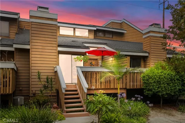 MLS: PW25168556 Condo For Sale