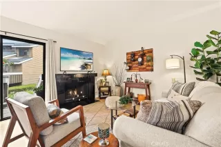 Photo #6: PW25168556 Listing 